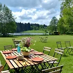 Domaine Du Balbuzard Camping Condat-en-Combraille