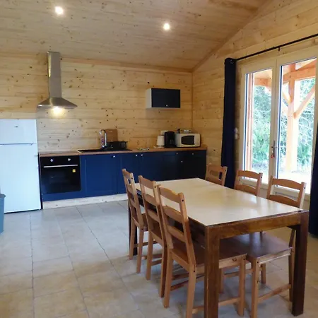 Domaine Du Balbuzard Camping Condat-en-Combraille