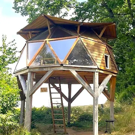 Domaine Du Balbuzard Кемпинг *