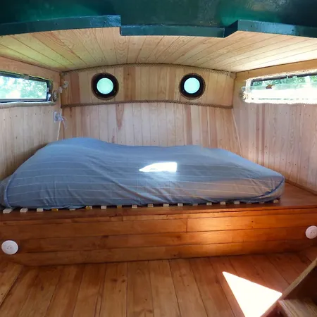 Domaine Du Balbuzard Kemping