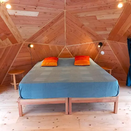 캠프장 Domaine Du Balbuzard