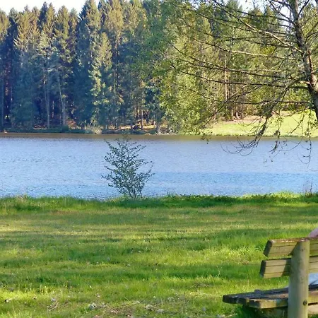 Domaine Du Balbuzard Кемпинг Condat-en-Combraille
